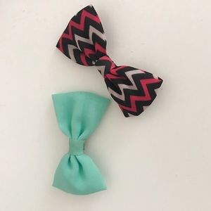 2 designer bows